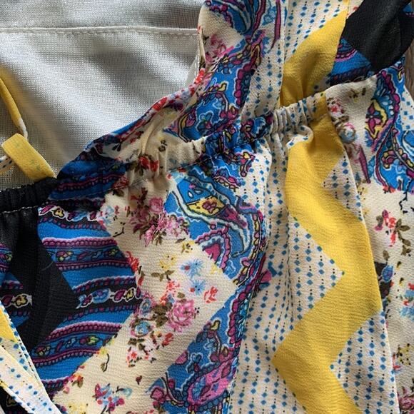 Tobi Patchwork Zig Zag Maxi Dress Cross Tie Back Size Small - Picture 7 of 8